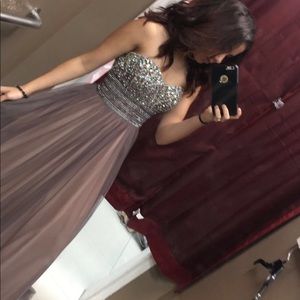 Prom dress